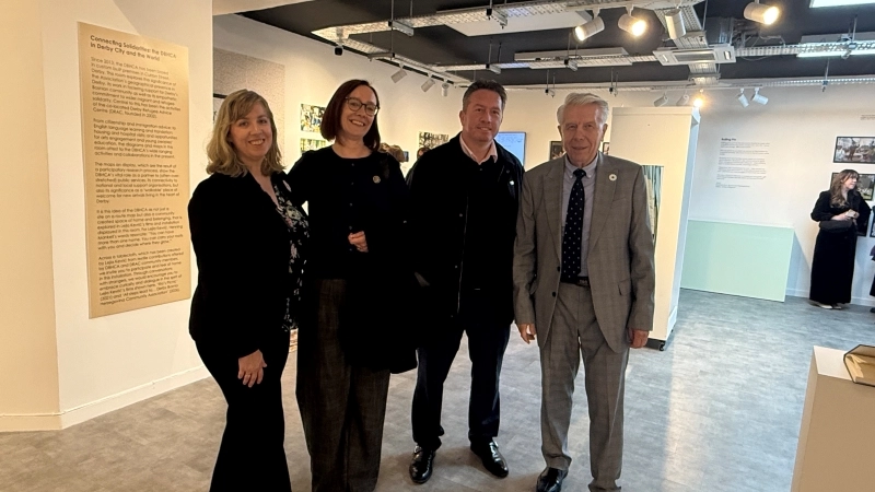 U Derbiju otvorena izložba “Connecting Solidarities”