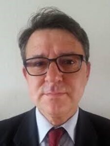 Profesor Jakirlić: Od osnivača grupe Valentino do uglednog profesora