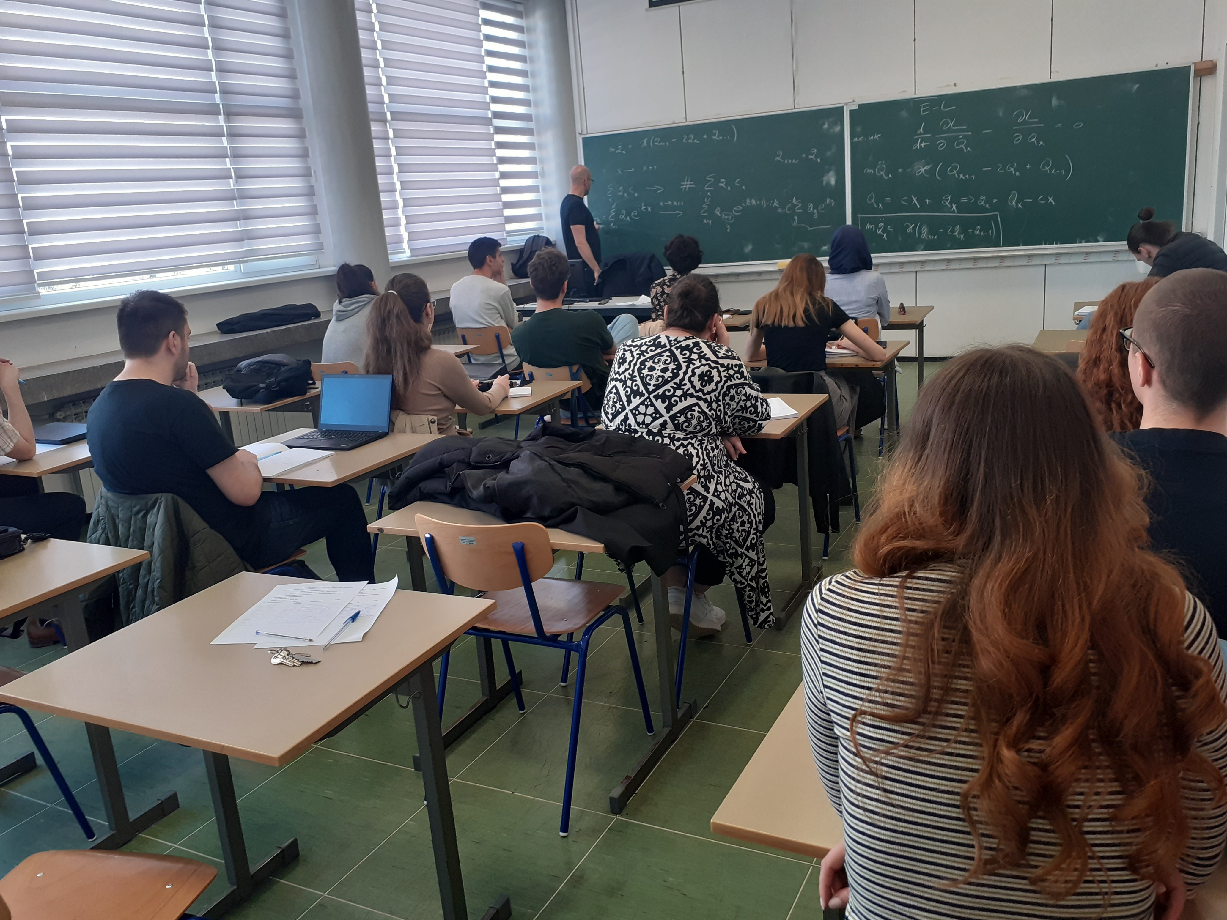 Javna predavanja dr. Harisa Đape i dr. Tina Sulejmanpašića